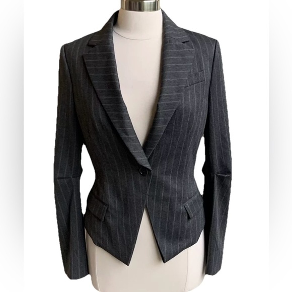 BCBGMaxazria Blazer Mariah The Single Button Jacket Size S Grey Pinstripe Crop - Picture 1 of 9